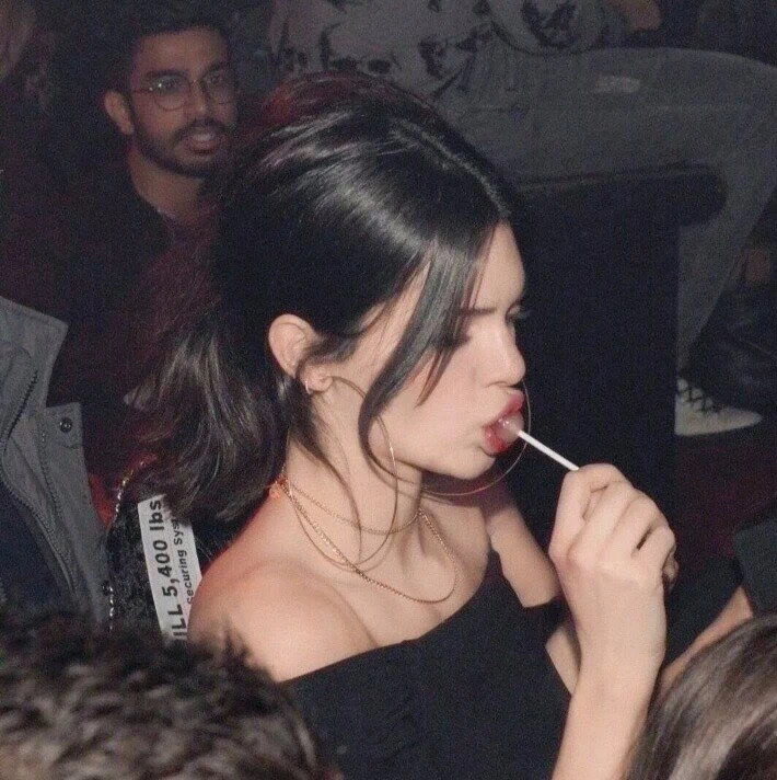 美女